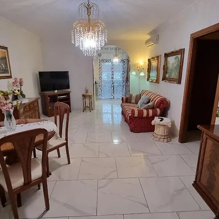 Casina Della Nonna Esclusivo Con Parcheggio E Terrazza Lariano